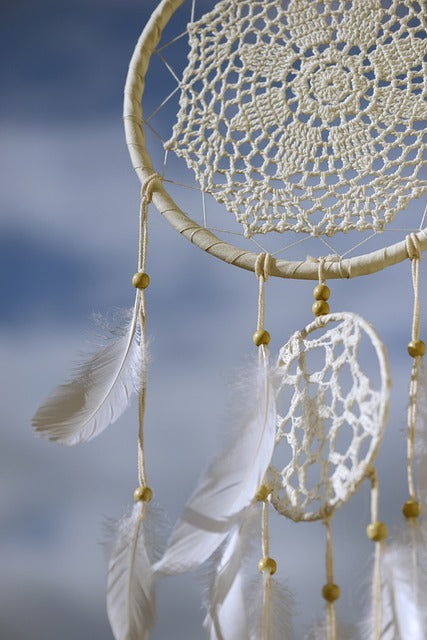 white-dream-catcher