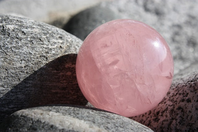 rose quartz sphere