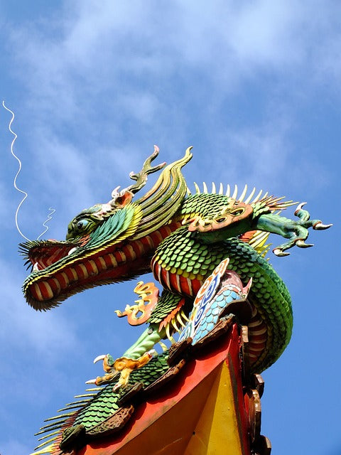 dragon statue